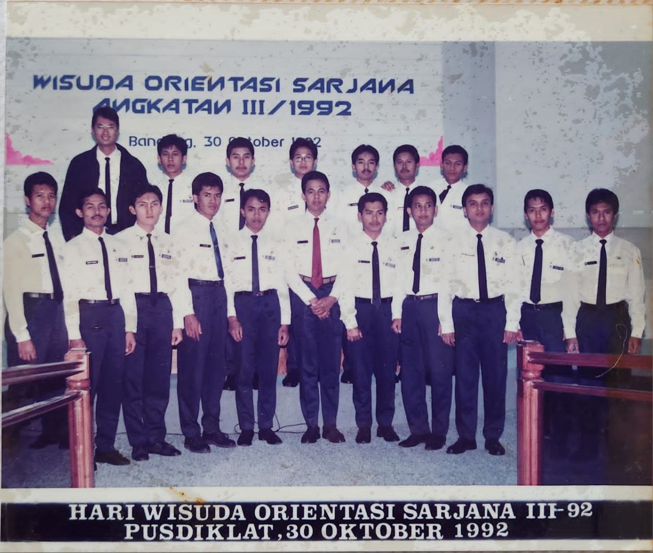 wisuda 30okt92